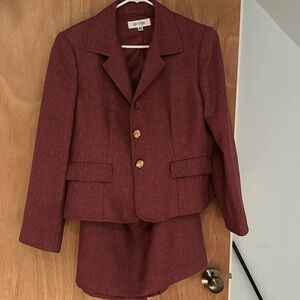 Suit studio 2 piece women’s suit
